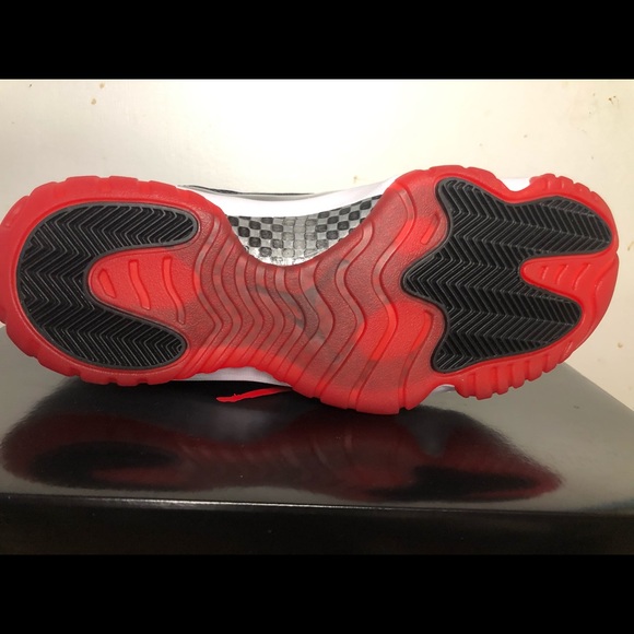 ⚠️SOLD⚠️ Air Jordan 11 Retro Low , Size 8 - - Picture 7 of 8